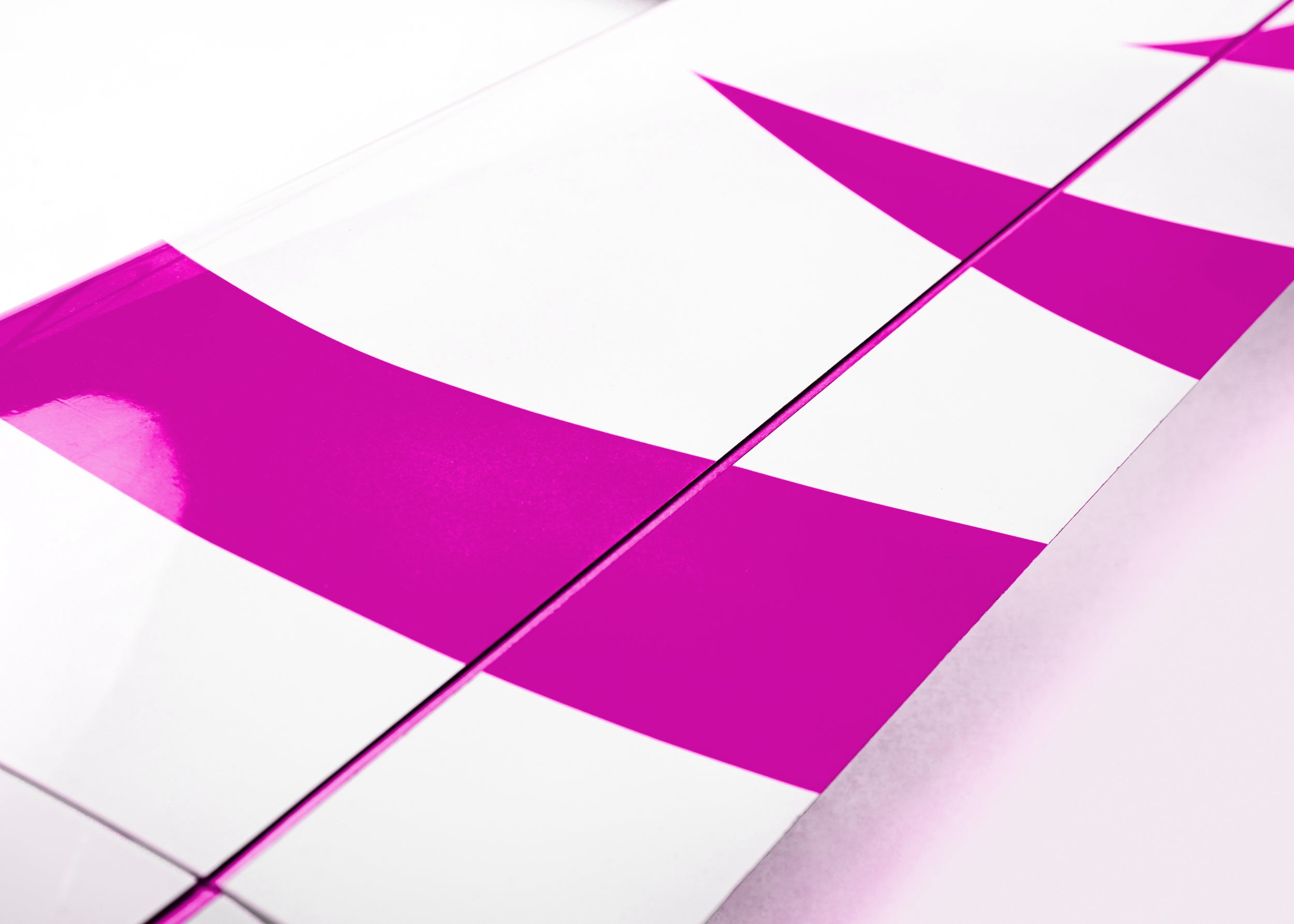 F3J Voyager - White & Pink